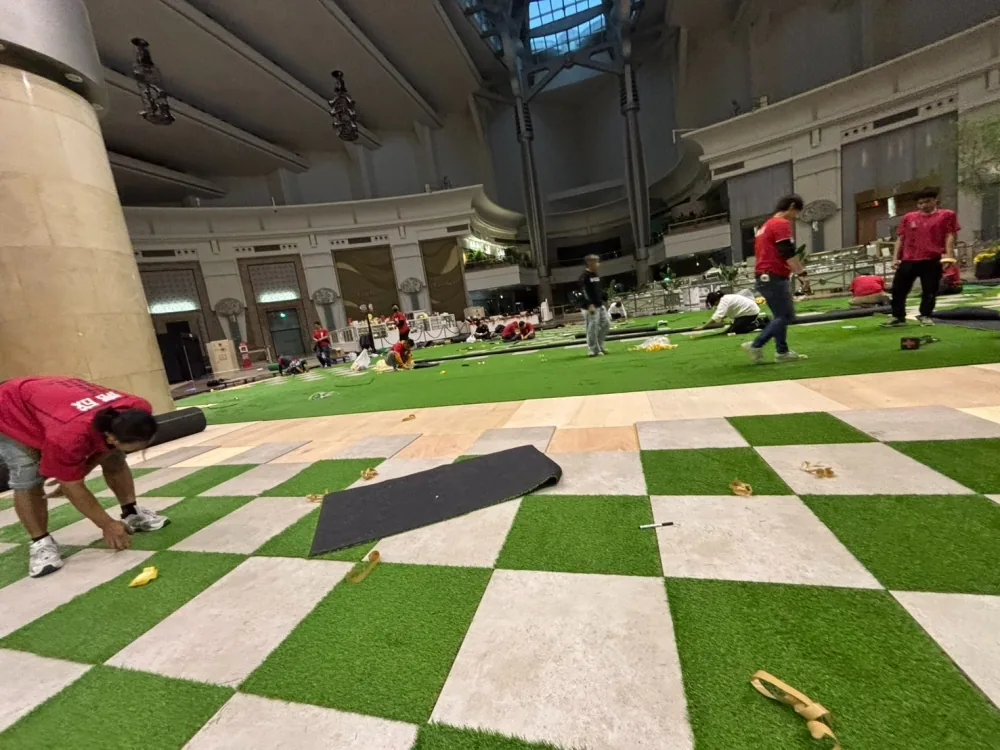 101 大樓．棋盤造型人工草皮